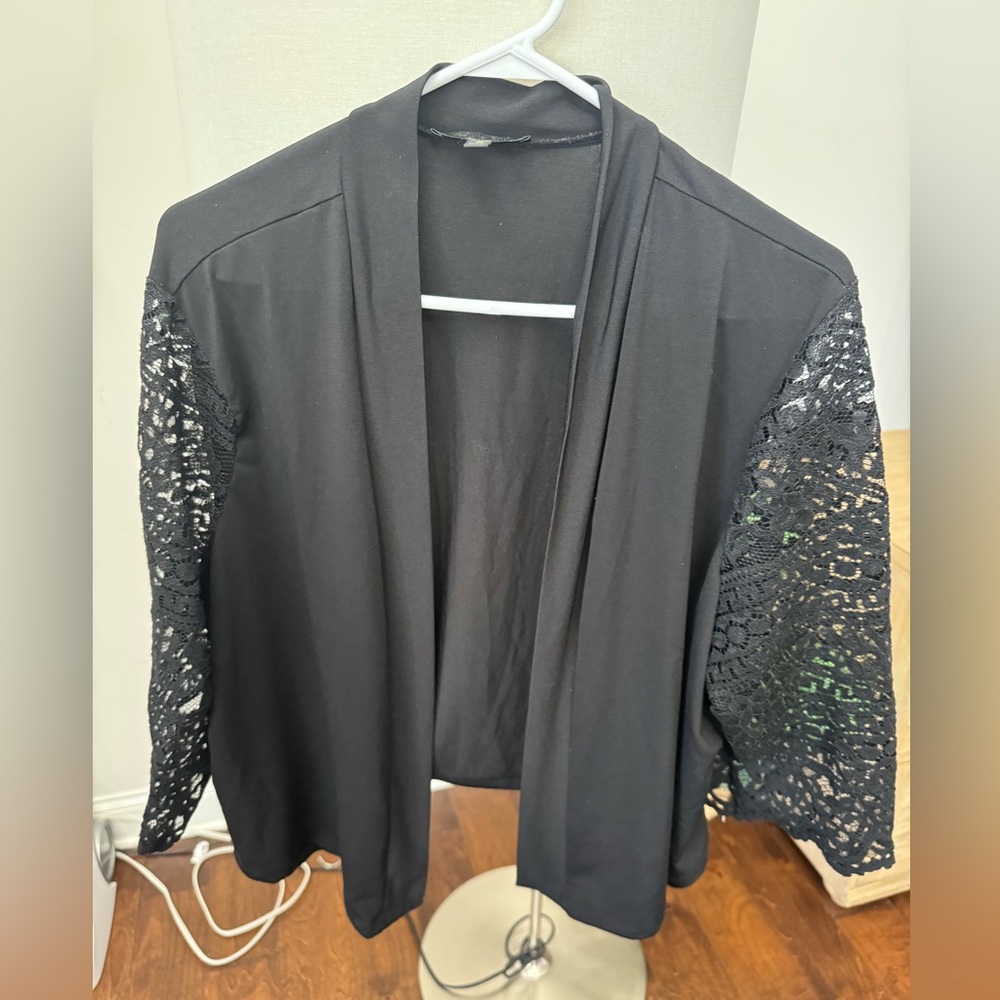 Women’s open cardigan size 3x black cardigan